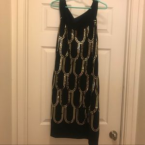 Beautiful Gold Sequin Black Size 20 Dress
